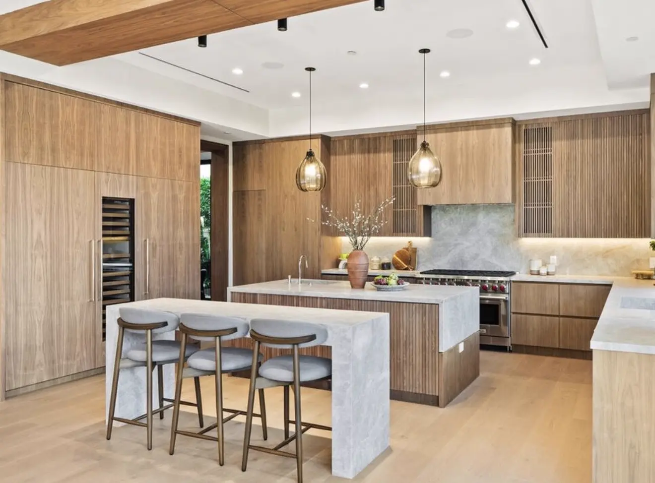 Kitchen remodel by W&W Builders Group in Los Altos Hills, CA — photo 6